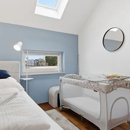 Stilvolle Im Historischen Zentrum Fuer 6 Personen Und Parkplatz Appartement *